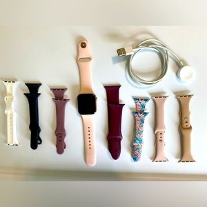 Apple Watch Series 4 40 mm (GPS) rose gold